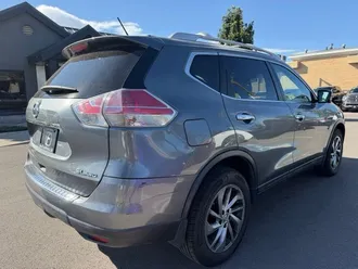 2015 Nissan Rogue photo 2