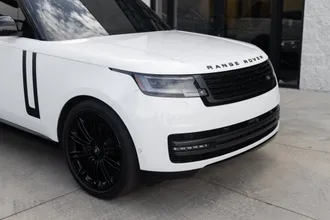 2024 Land Rover Range Rover photo 3