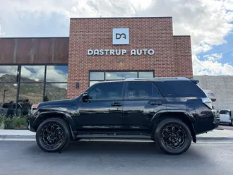 2016 Toyota 4Runner photo 3