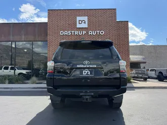 2016 Toyota 4Runner photo 6