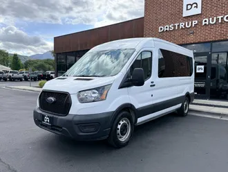 2022 Ford Transit-350 Passenger Van photo 2