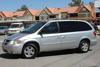2006 Dodge Grand Caravan photo 3