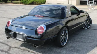 2003 Ford Thunderbird photo 2