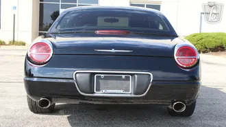 2003 Ford Thunderbird photo 4