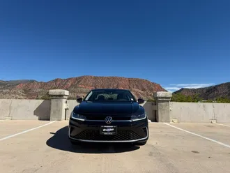 2025 Volkswagen Jetta photo 5