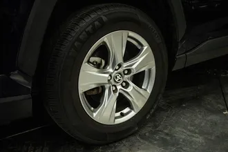 2024 TOYOTA RAV4 photo 3