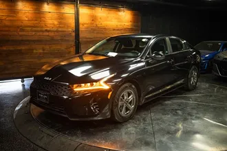 2022 KIA K5 photo 2