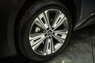 2023 SUBARU SOLTERRA photo 3