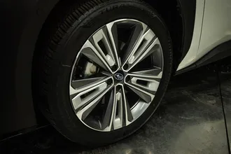 2023 SUBARU SOLTERRA photo 3