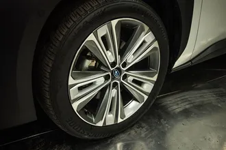 2023 SUBARU SOLTERRA photo 3