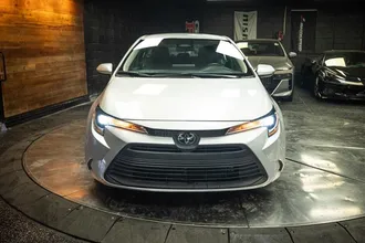 2025 TOYOTA COROLLA photo 4
