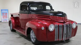 1946 Ford F-Series photo 2