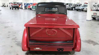 1946 Ford F-Series photo 5