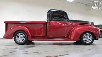 1946 Ford F-Series photo 6