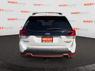 2019 Subaru Forester photo 4