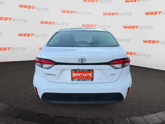 2023 Toyota Corolla photo 4