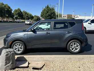 2024 Kia Soul photo 7