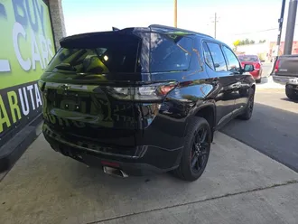 2018 Chevrolet Traverse photo 2
