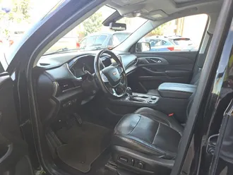 2018 Chevrolet Traverse photo 3