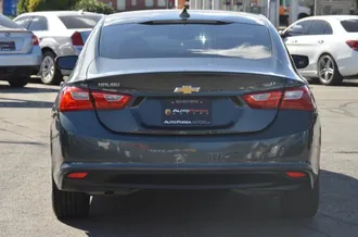 2018 Chevrolet Malibu photo 5
