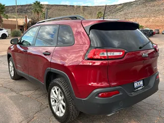 2016 Jeep Cherokee photo 5