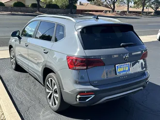 2022 Volkswagen Taos photo 6