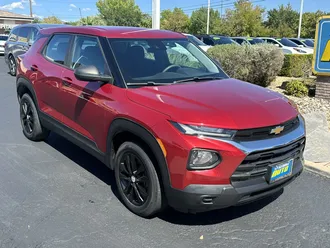 2021 Chevrolet Trailblazer photo 2