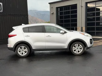 2017 Kia Sportage photo 3