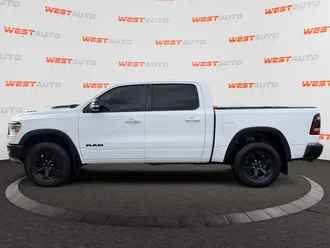 2021 Ram 1500 photo 2