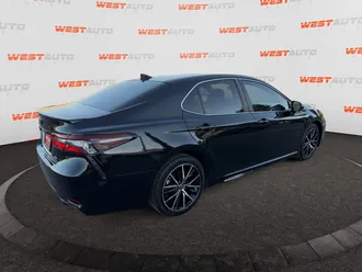 2021 Toyota Camry photo 5