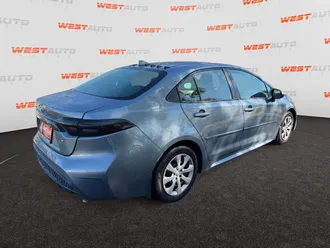 2020 Toyota Corolla photo 5