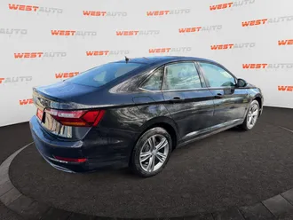 2019 Volkswagen Jetta photo 5