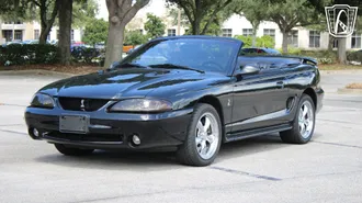 1997 Ford Mustang SVT Cobra photo 3