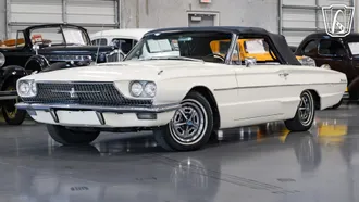 1966 Ford Thunderbird photo 2