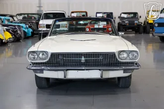 1966 Ford Thunderbird photo 4