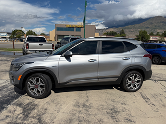2021 KIA Seltos photo 2