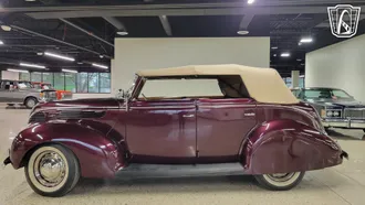 1938 Ford Deluxe photo 2
