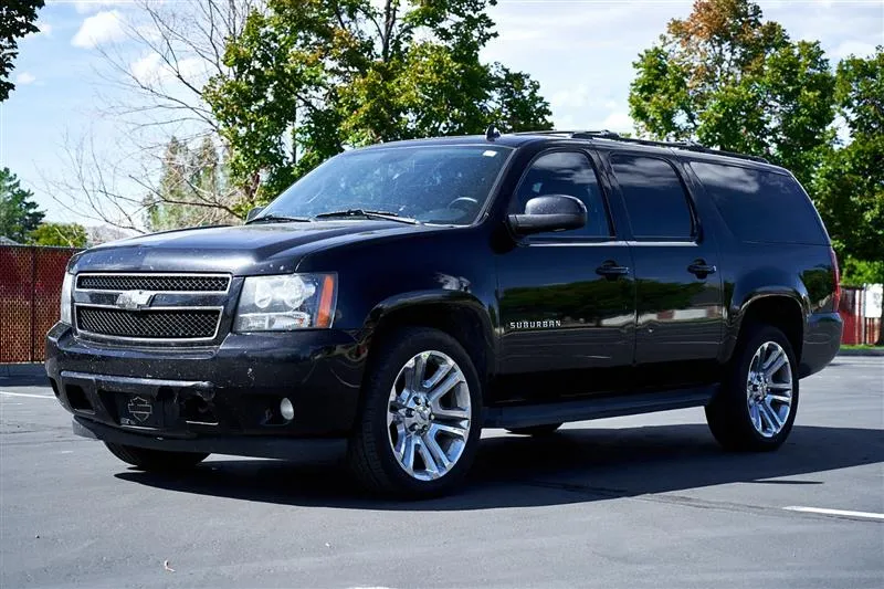 2012 CHEVROLET SUBURBAN LT