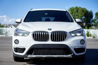2018 BMW X1 photo 2