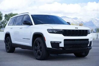 2023 JEEP GRAND CHEROKEE L photo 3