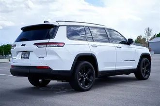 2023 JEEP GRAND CHEROKEE L photo 5