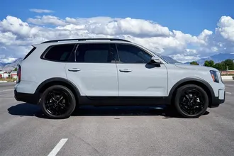 2024 KIA TELLURIDE photo 4