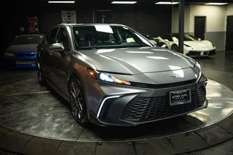 2025 TOYOTA CAMRY photo 5