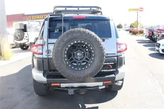 2014 TOYOTA FJ CRUISER photo 6