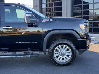 2021 GMC Sierra 3500HD photo 3