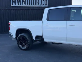 2022 Chevrolet Silverado 2500HD photo 4