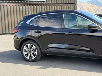 2025 Ford Escape photo 4