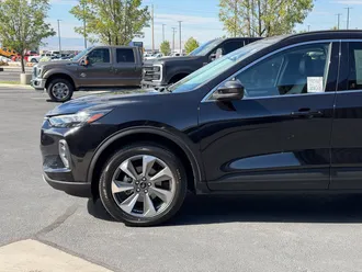2025 Ford Escape photo 7