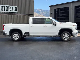 2024 Chevrolet Silverado 3500HD photo 4