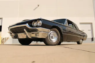 1965 Ford Thunderbird photo 4
